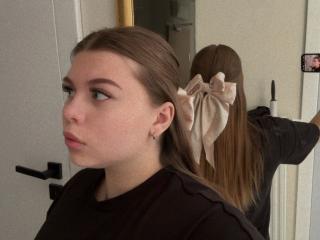  AbbyMaus-hot chat room