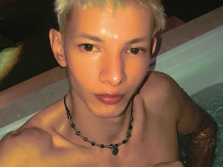  AlexAdam69 chat room