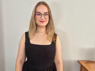  AliceNewX chat room