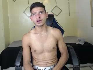  AngelDusstt chat room