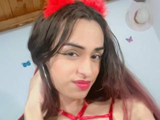  AngieTsSex chat room