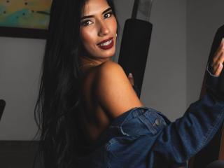 AnnyMayers chat room