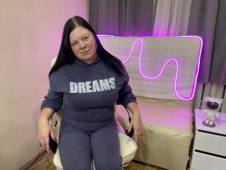  BritneyRaine chat room