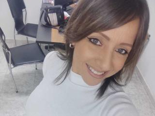  CharlotteDilucca chat room