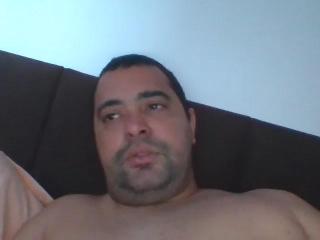  Conrrado69s chat room