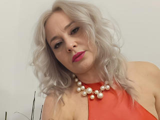  EmilyLowe69 chat room