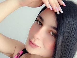  EmmaHottiestX chat room