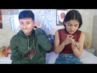  GabiAndMei chat room