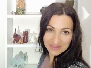  GinaONeon chat room