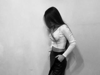  Ginna-hot chat room