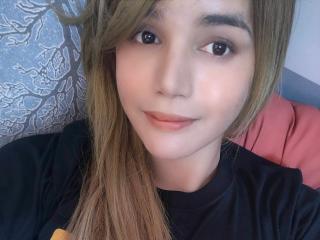  HornyGirlSquirt chat room