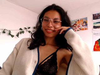  HotMayaLove69 chat room