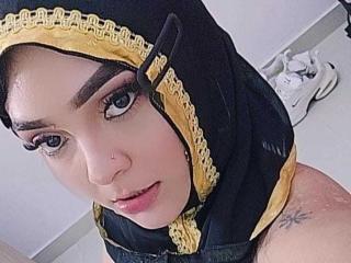  InayaKhalifa chat room