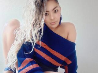  KarenCurlyHair chat room