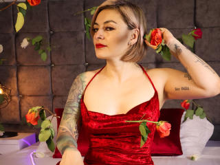  KatParadise chat room