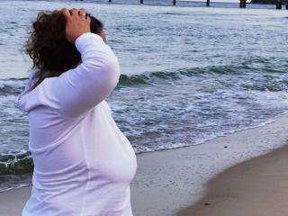  Lady-Mercedes chat room