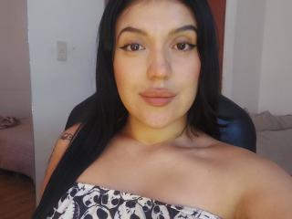  LauraRichis chat room