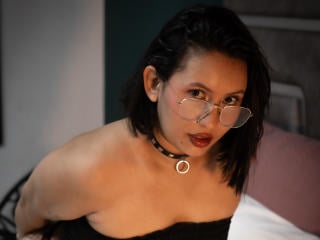 LiliethRoss chat room