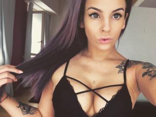  LillianShineX chat room