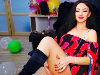  LinaLuchia chat room