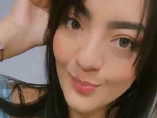  LizetDavies chat room