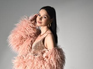 LolaSprinkle from xLove