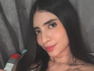  LuanaJoys chat room