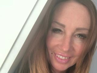  MissJenn-hot chat room