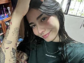  SammyWitch chat room