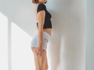  Sexenia-hot chat room