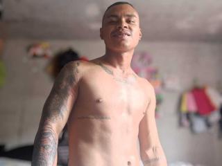  SexyJhonson chat room