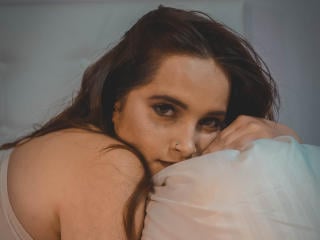  SophiBerta chat room
